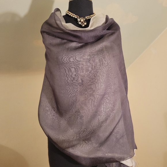 2 Silk Grey Scarfs - Picture 4 of 12